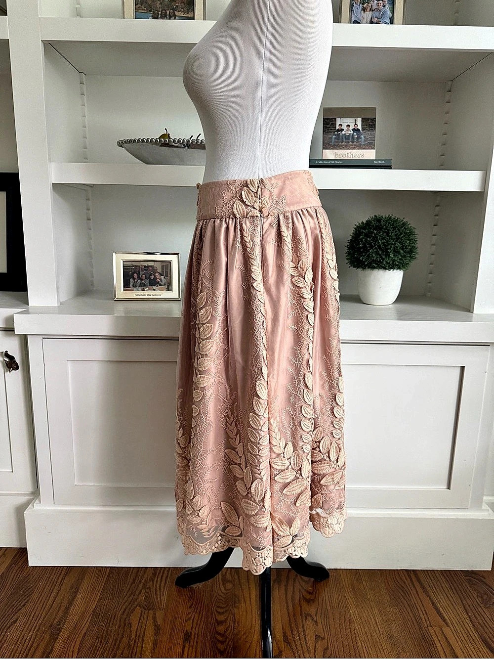 Eliza J Embroidered Tulle A-Line Skirt - Picture 3 of 10